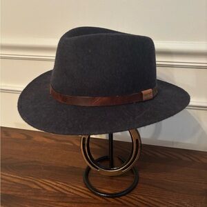 Stylish Black Fedora Hat with Brown Band